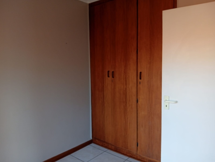 To Let 3 Bedroom Property for Rent in Langenhovenpark Free State